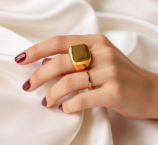 Anello justine