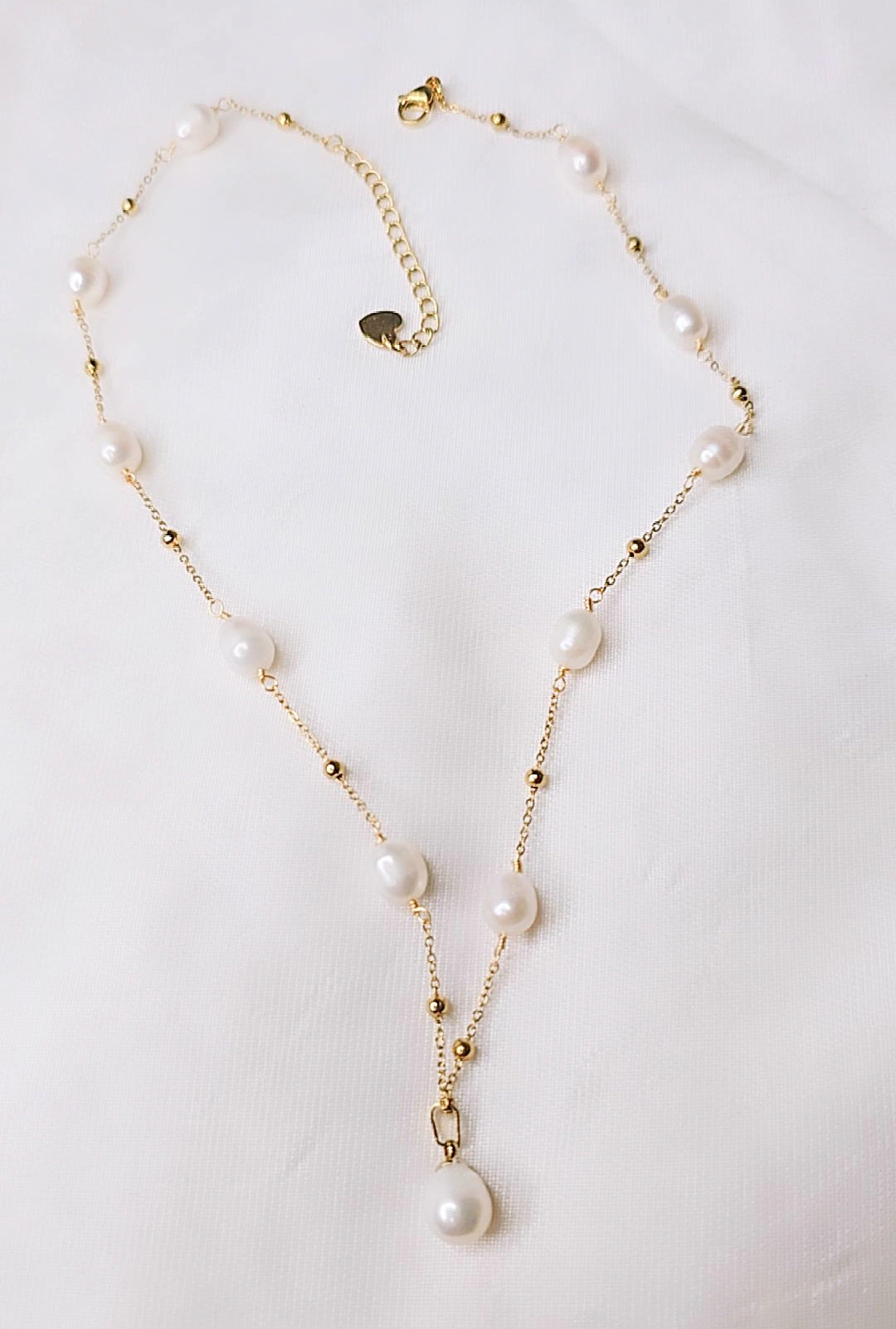 Collana Brooke
