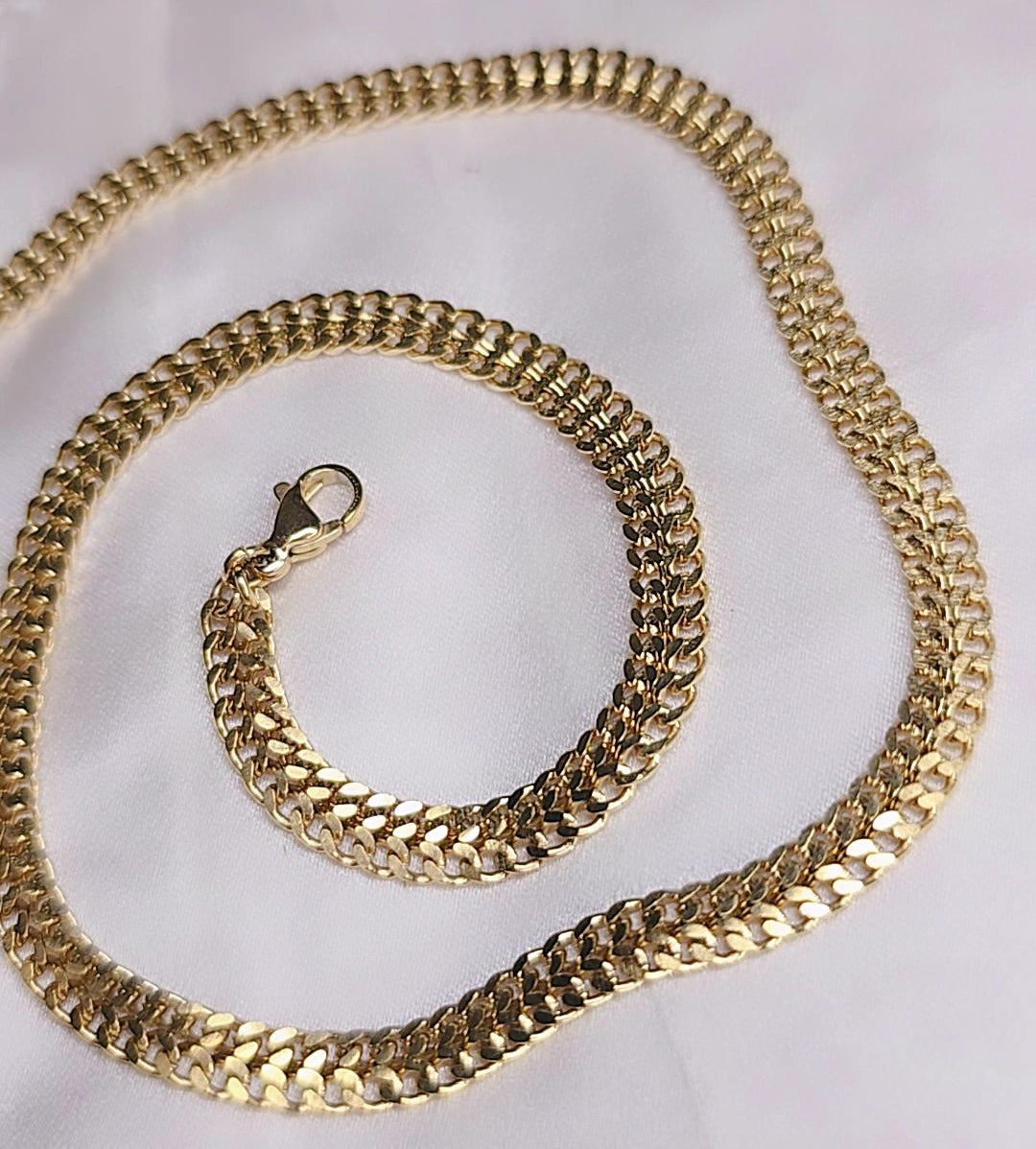 Collana Marin