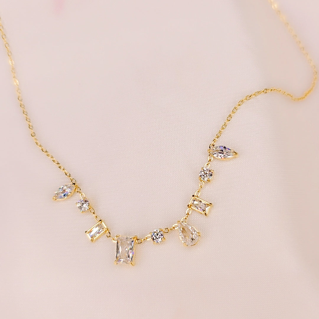 Collana Polly