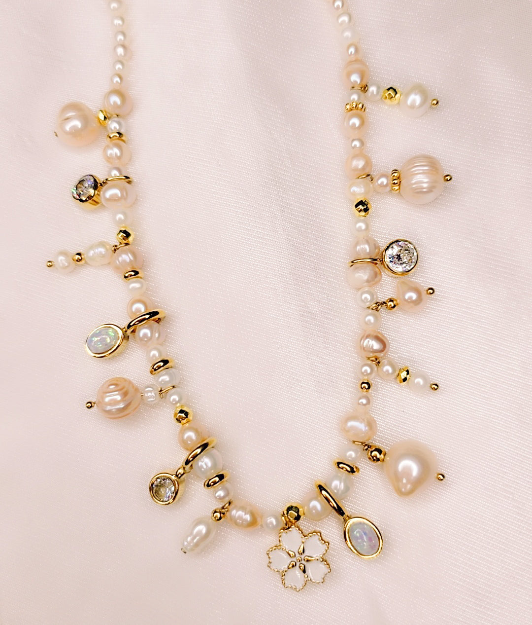 Collana Aurora