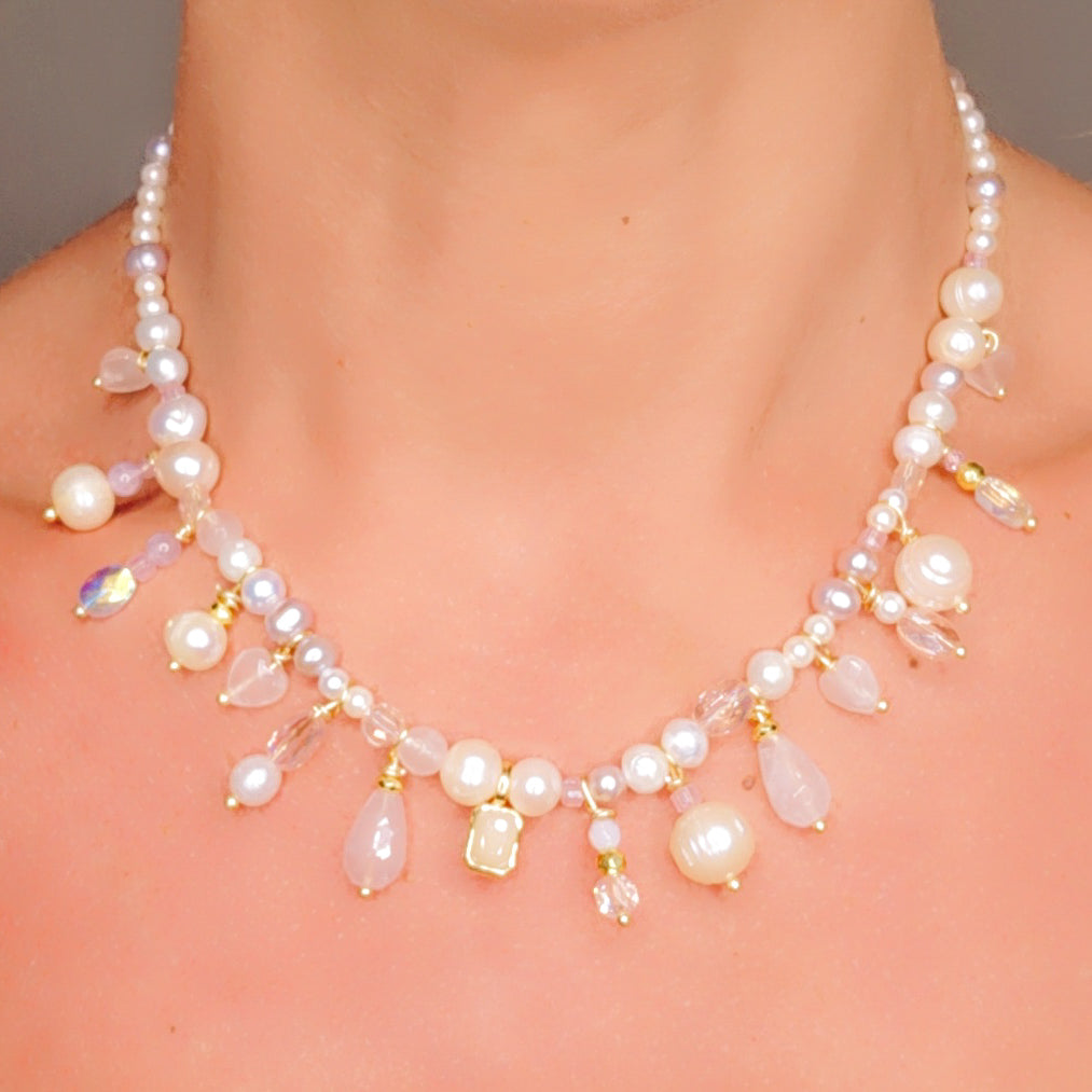 Collana Manila