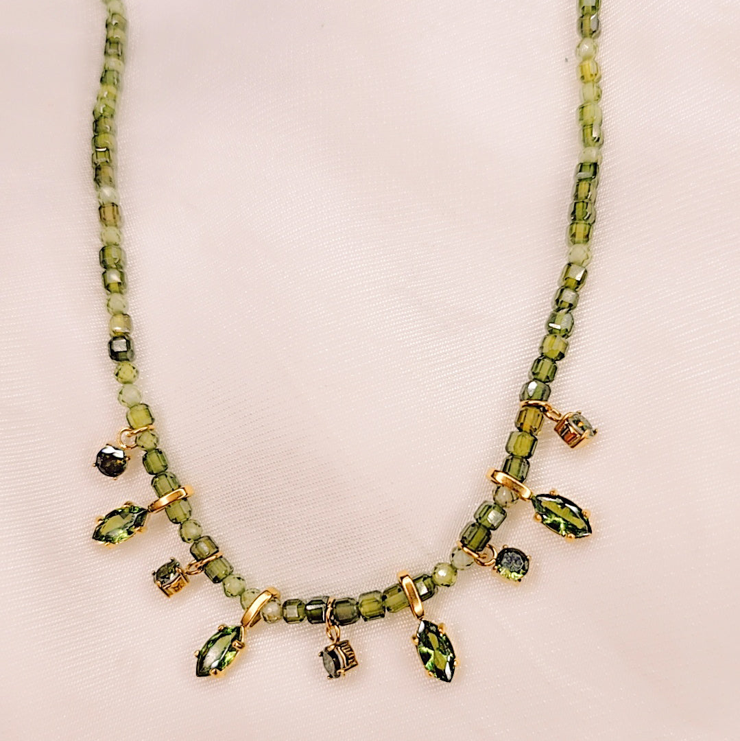 Collana Elisa