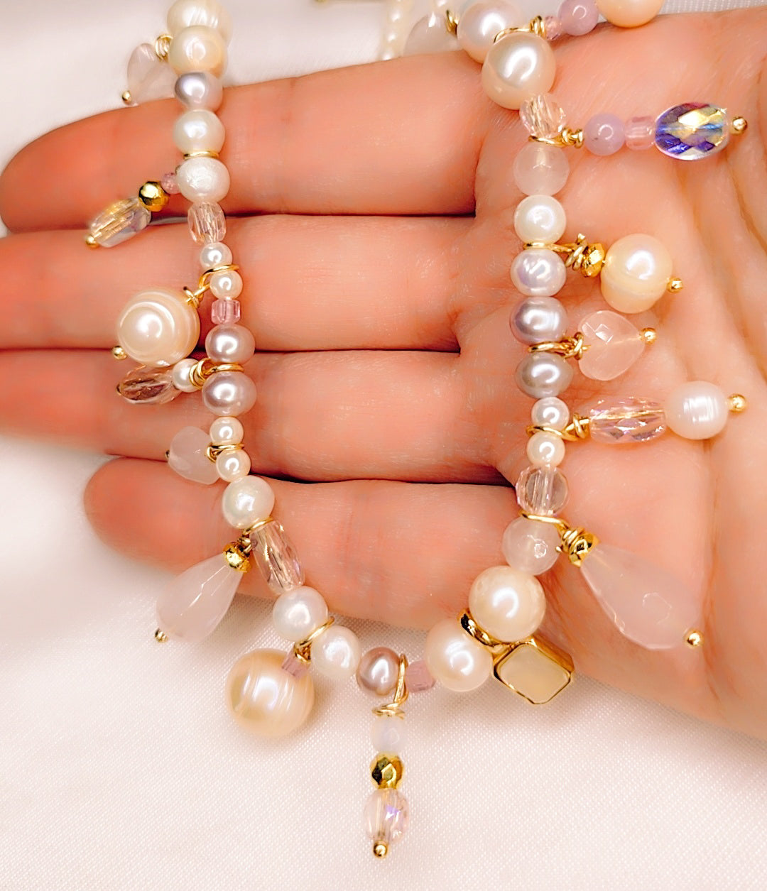 Collana Manila