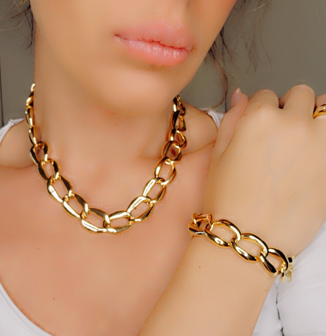 Collana Felly
