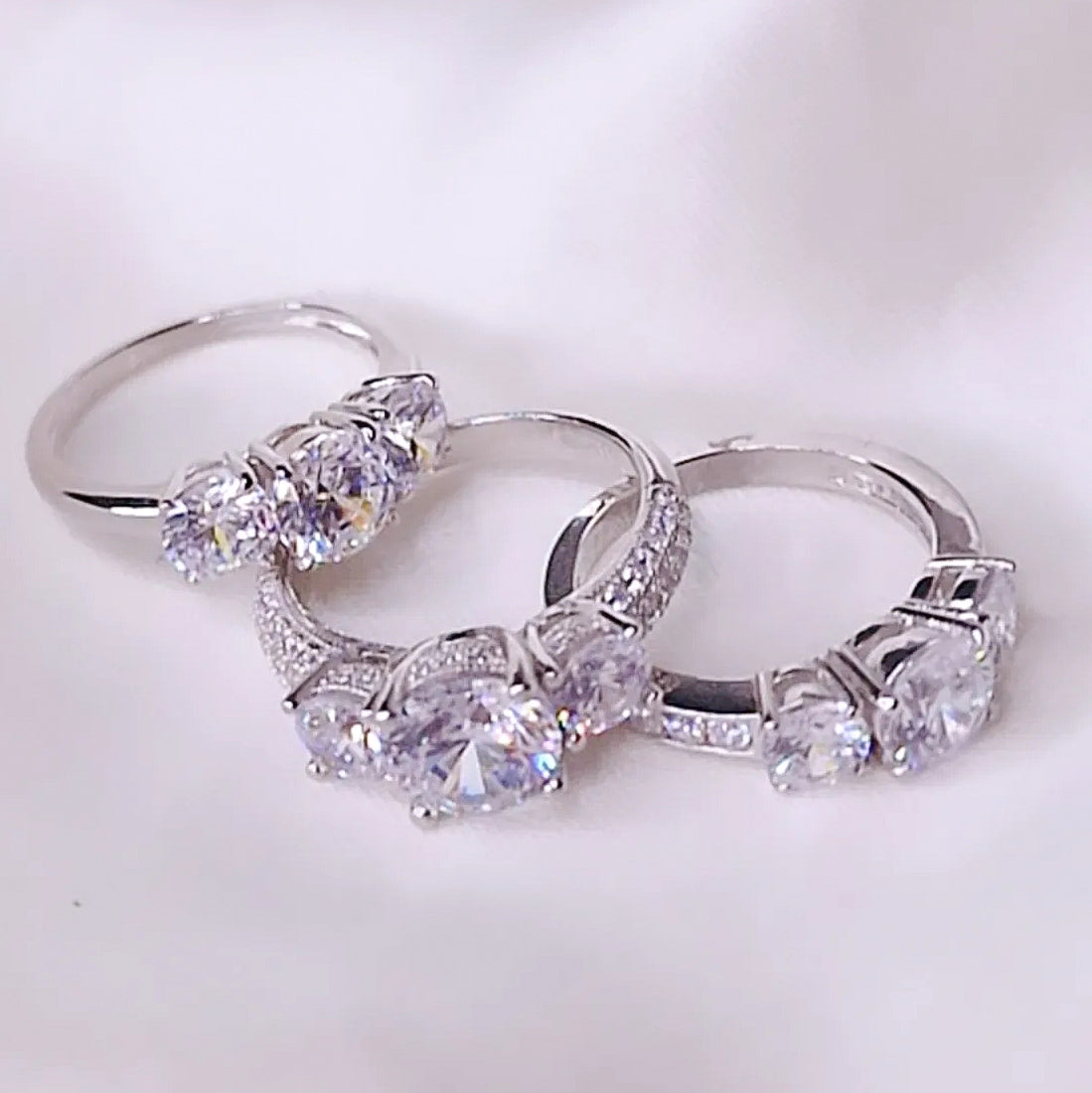 Anello Diana