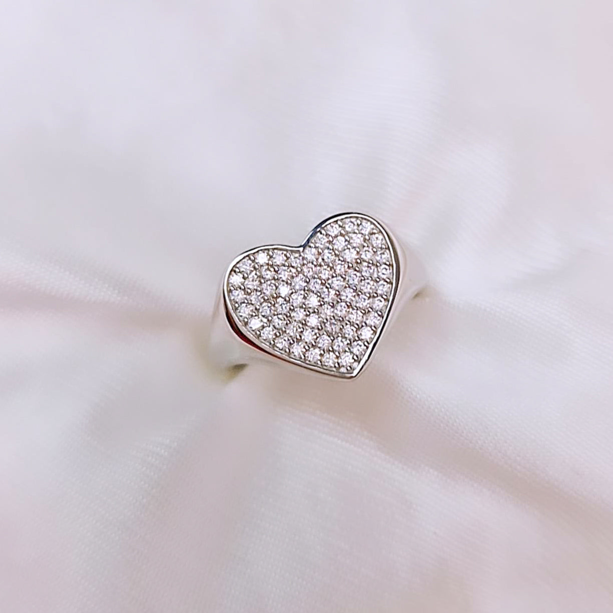 Anello Marika