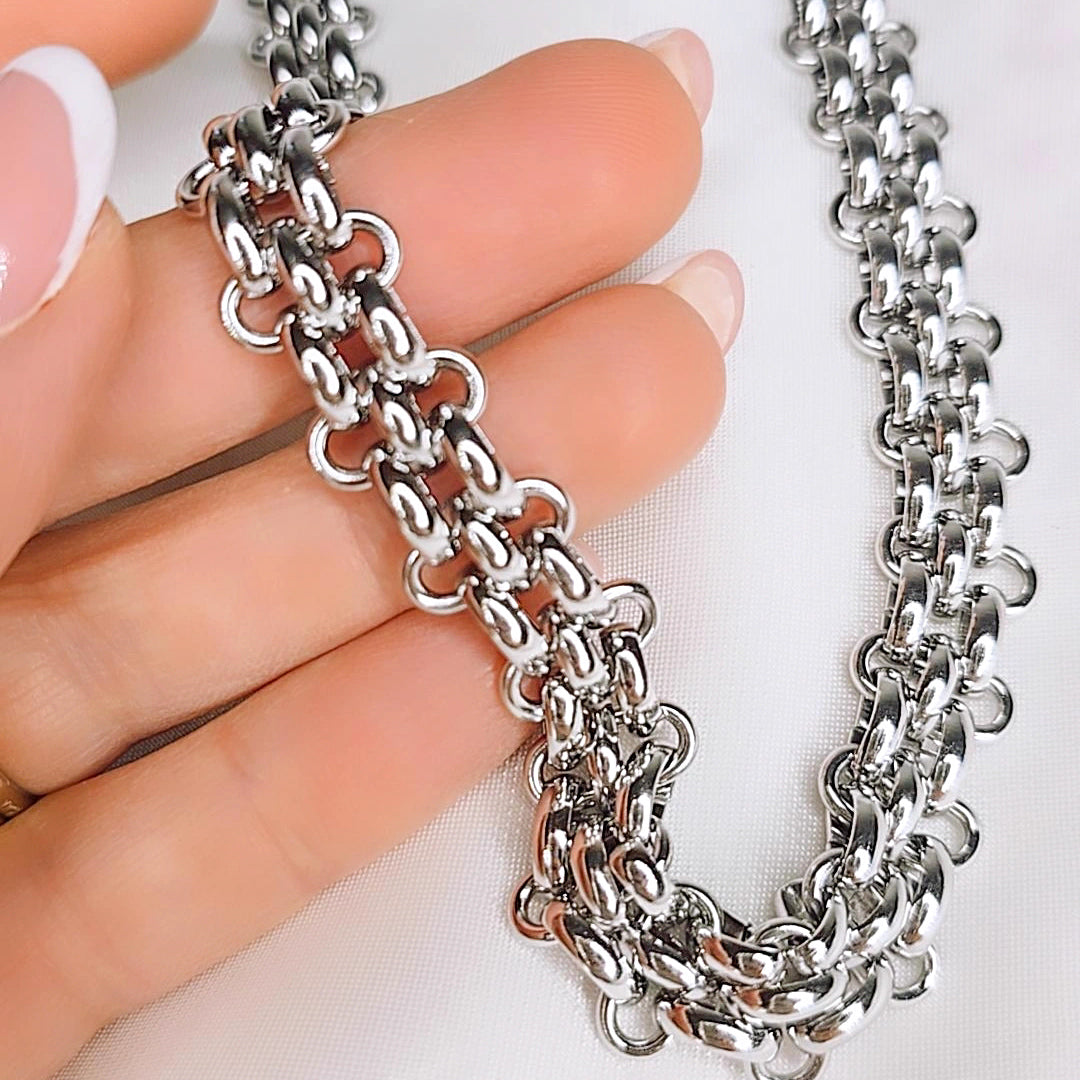 Collana Maddy