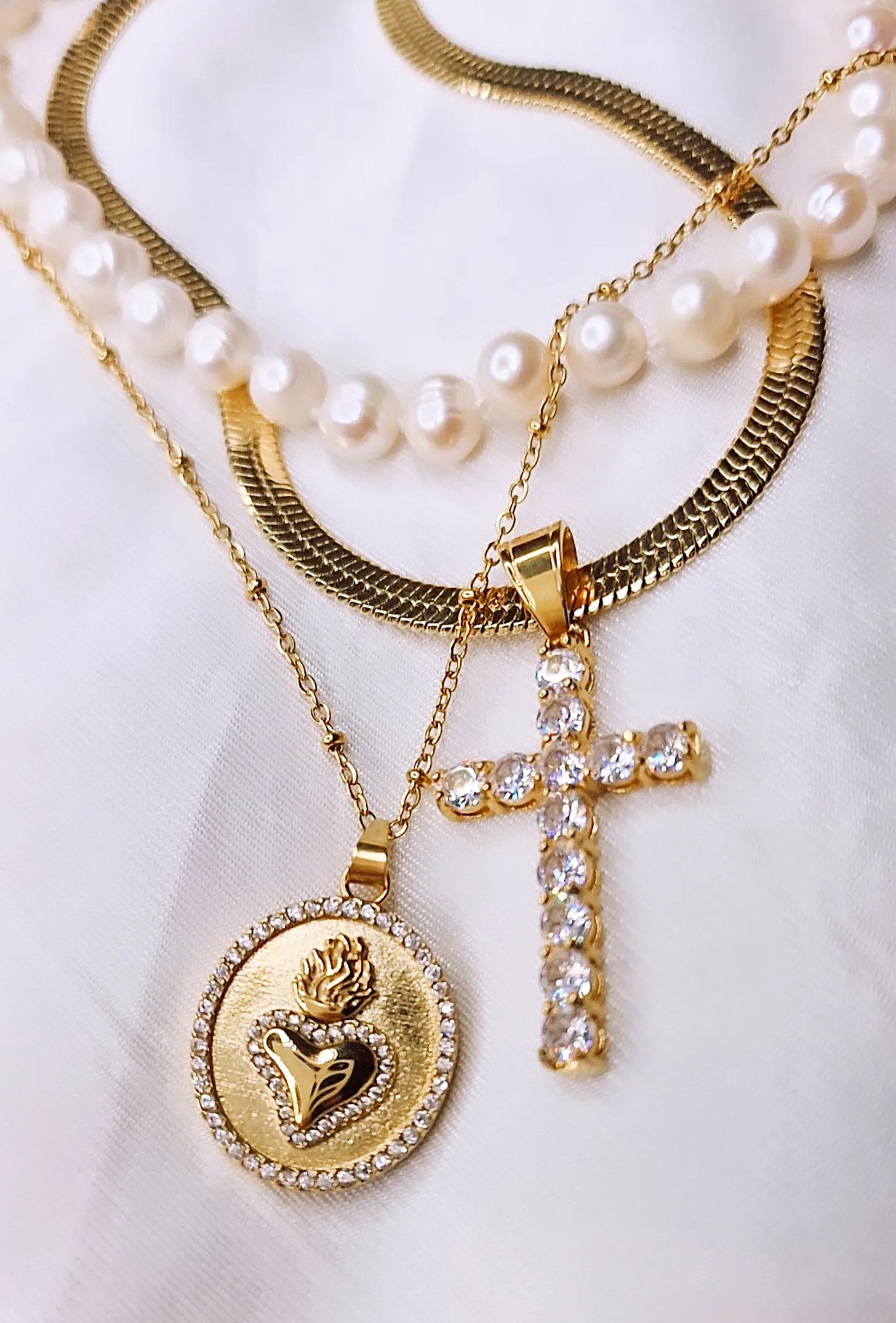 Collana Medaglione cuore sacro