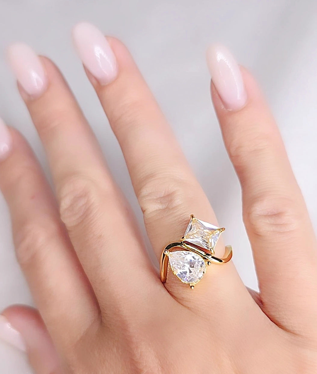 Anello Layla