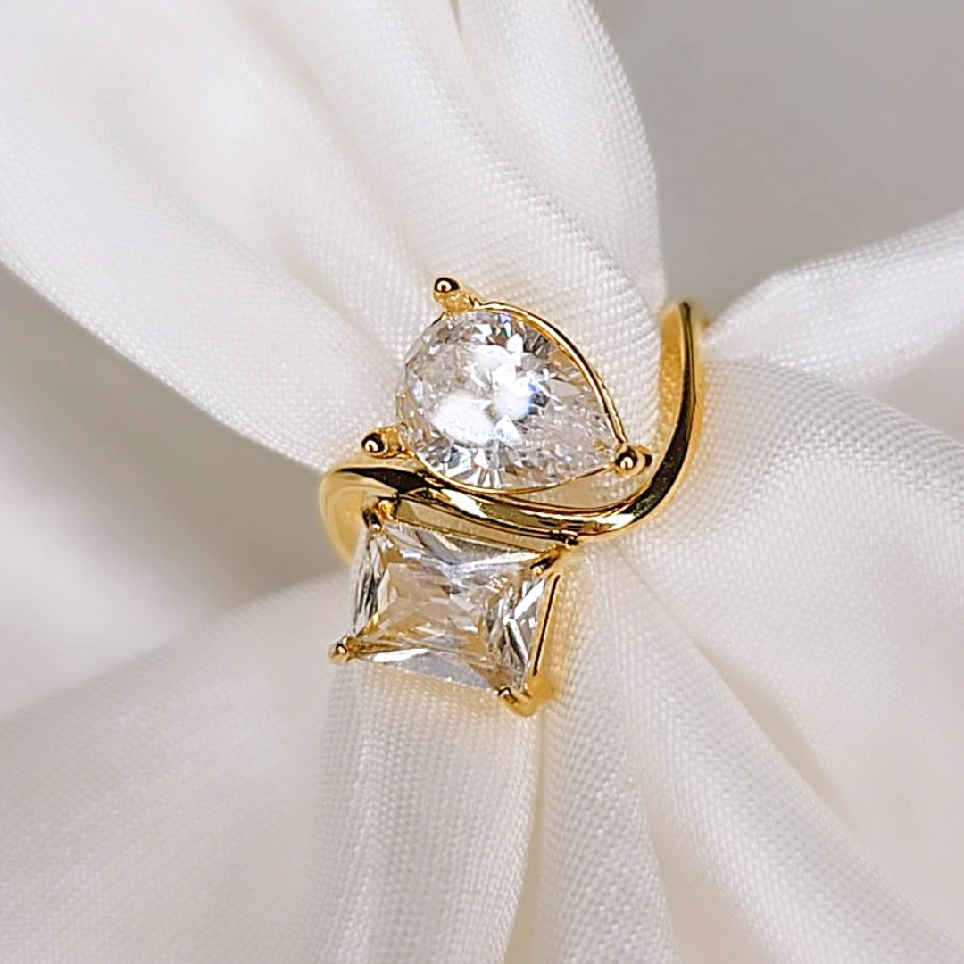 Anello Layla