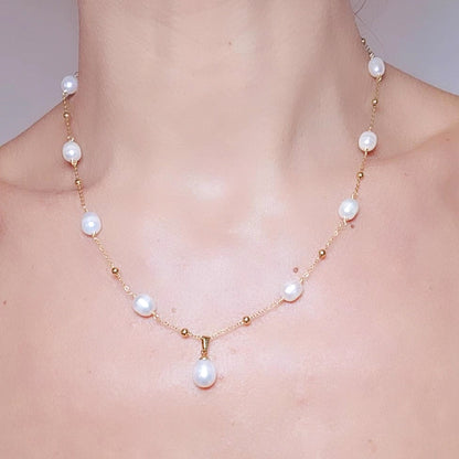 Collana Brooke