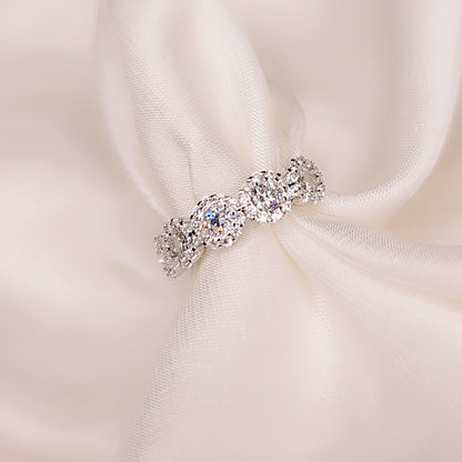 Anello Petali di luce bianco