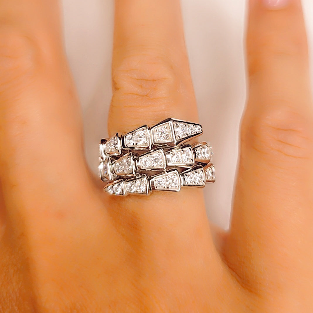 Anello Naga