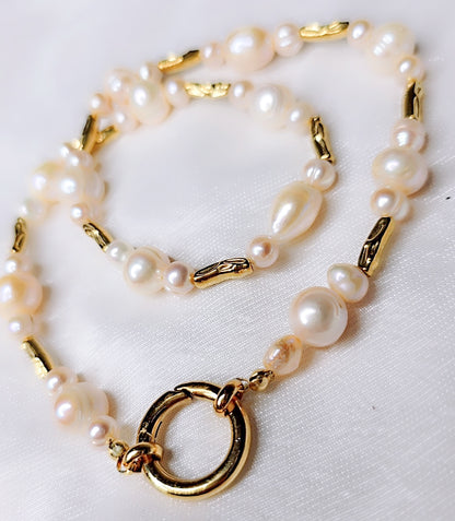 Collana Queen