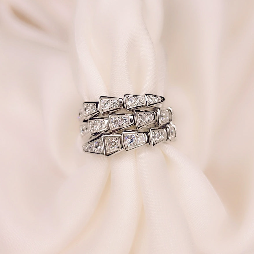 Anello Naga
