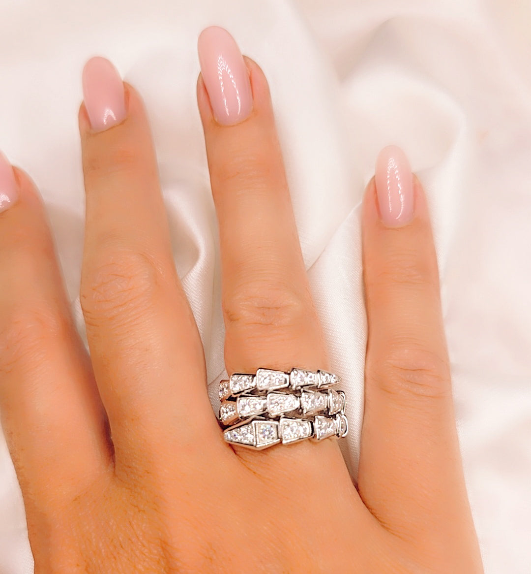 Anello Naga