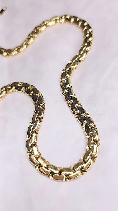 Collana Lucy