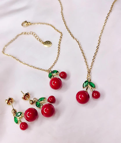 CHERRY collana